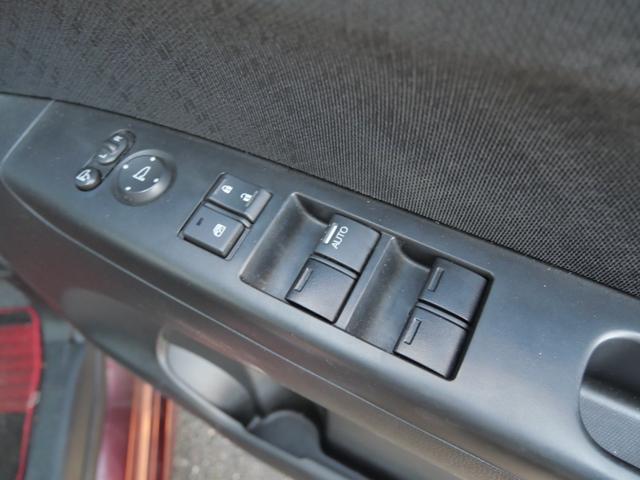 Ｎ－ＢＯＸカスタム Ｇ・ターボパッケージ　両側電動スライドドア　ナビ　バックモニター　ＴＶ　ドライブレコーダー　オートエアコン　トラクションコントロール　セキュリティ　スマートキー　プッシュスタート（15枚目）