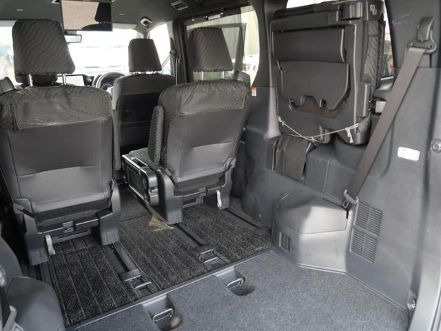 ヴォクシー Ｓ－Ｚ　モデリスタエアロ　トヨタセーフティセンス　スマートキー　プッシュスタート　両側電動スライドドア　オートリアゲート　ドライブレコーダー　全方位モニター　ナビ　フルセグ　フリップダウンモニター（23枚目）