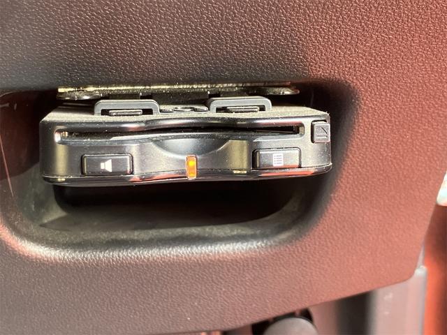 キャスト アクティバＧ　ＳＡＩＩ　ナビ地デジＴＶ　Ｂｌｕｅｔｏｏｔｈ　スマートキー　ＥＴＣ　プッシュスターター　オートライト　ＬＥＤヘッドライト　純正１５インチアルミホイール　衝突軽減ブレーキ　アイドリングストップ　横滑り防止装置（11枚目）