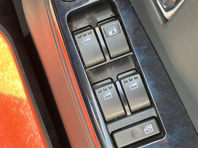 タント カスタムＲＳ　トップエディションＳＡＩＩ　両側電動スライドドア　スマートキー　ＥＴＣ　プッシュスターター　オートライト　ＬＥＤヘッドライト　純正エアロ　純正１５インチＡＷ　衝突軽減ブレーキアイドリングストップ　横滑り防止装置（12枚目）