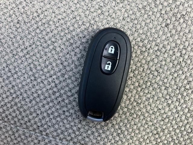 アルトラパン Ｇ　走行５３９９７ｋｍ　インパネ５ＡＧＳ車　レーダーブレーキサポート　横滑り防止装置　スマートキー　プッシュスターター　ＣＤデッキ　ベンチシート（7枚目）