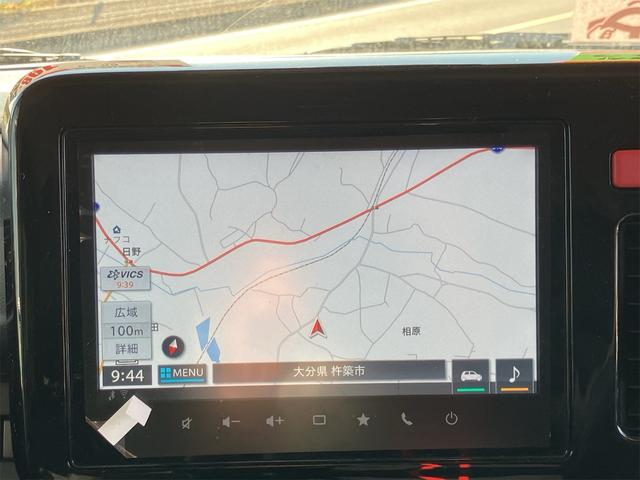 スペーシアギア ハイブリッドＸＺ　両側電動スライドドア　純正ナビ地デジＴＶ　全方位カメラ　スマートキー　プッシュスターター　オートライト　ＬＥＤヘッドライト　衝突軽減ブレーキ　レーンアシスト　オートマチックハイビーム　アイドリングＳ（4枚目）