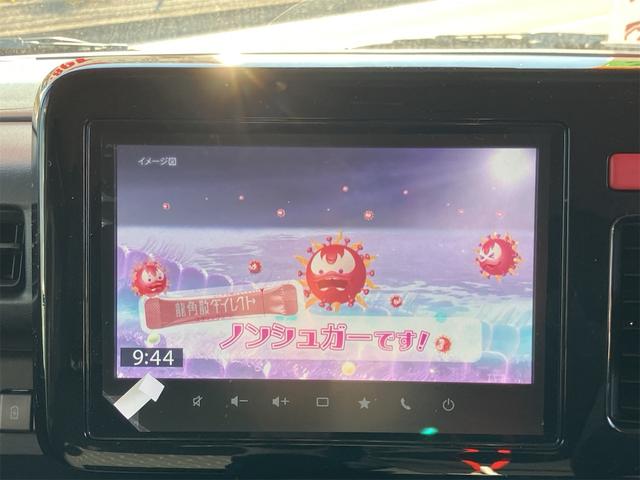 スペーシアギア ハイブリッドＸＺ　両側電動スライドドア　純正ナビ地デジＴＶ　全方位カメラ　スマートキー　プッシュスターター　オートライト　ＬＥＤヘッドライト　衝突軽減ブレーキ　レーンアシスト　オートマチックハイビーム　アイドリングＳ（5枚目）