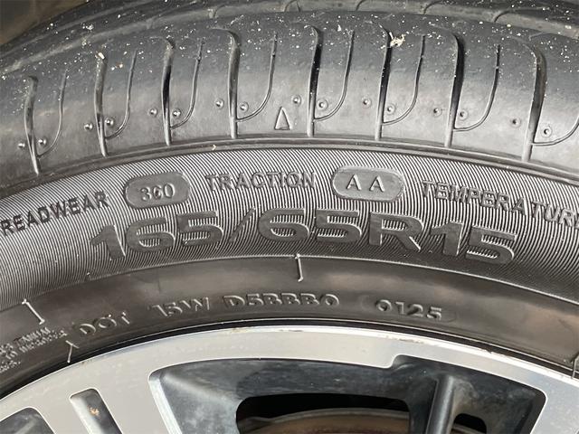 ソリオバンディット ハイブリッドＭＶ　全方位モニター用カメラパッケージ装着車　ナビ地デジＴＶ　Ｂｌｕｅｔｏｏｔｈ　スマートキー　ＥＴＣ　片側電動スライドドア　プッシュスターター　オートライト　ＬＥＤヘッドライト　衝突軽減ブレーキ（43枚目）