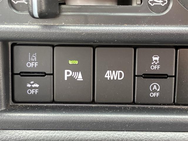 キャリイトラック ＫＣエアコン・パワステ　パートタイム４ＷＤ　デュアルカメラブレーキサポート　レーンアシスト　横滑り防止装置　アイドリングストップ　クリアランスソナー　５速ミッション　パワーウィンドウ付　キーレスエントリー（3枚目）