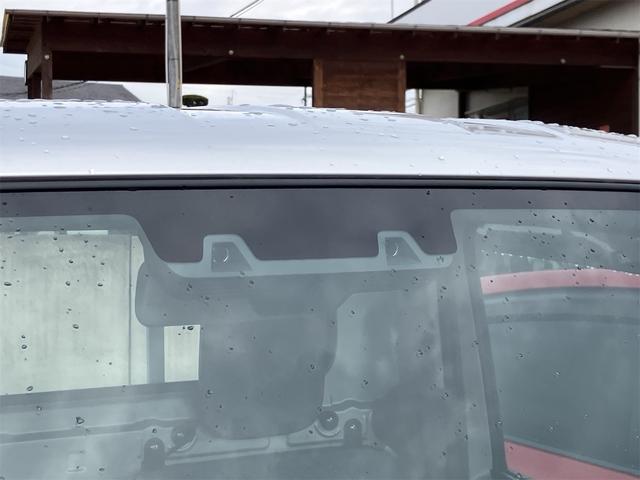 キャリイトラック ＫＣエアコン・パワステ　パートタイム４ＷＤ　デュアルカメラブレーキサポート　レーンアシスト　横滑り防止装置　アイドリングストップ　クリアランスソナー　５速ミッション　パワーウィンドウ付　キーレスエントリー（4枚目）