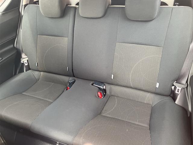 アクア Ｓスタイルブラック　ナビ地デジＴＶ　バックカメラ　Ｂｌｕｅｔｏｏｔｈ　スマートキー　ＥＴＣ　プッシュスターター　車検令和１０年３月　衝突軽減ブレーキ　オートマチックハイビーム　レーンアシスト（27枚目）