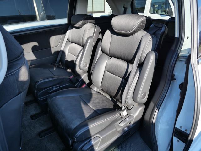 オデッセイ アブソルート・Ｘホンダセンシング　純正ナビ　バックモニター　ＴＶ　両側電動スライドドア　スマートキー　プッシュスタート　ＥＴＣ　オートエアコン　パワーステアリング（17枚目）