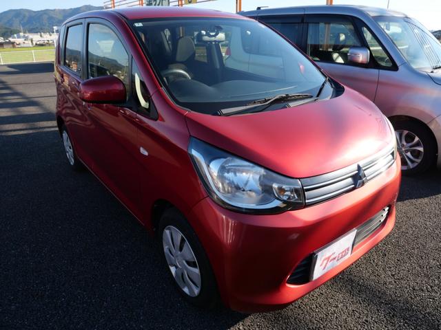 ｅＫワゴン Ｍ　ＣＤ　アイドリングストップ　電動格納ミラー　ベンチシート　オートエアコン　プライバシーガラス　パワーウィンドウ　パワーステアリング（4枚目）