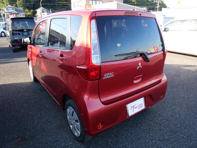 ｅＫワゴン Ｍ　ＣＤ　アイドリングストップ　電動格納ミラー　ベンチシート　オートエアコン　プライバシーガラス　パワーウィンドウ　パワーステアリング（5枚目）