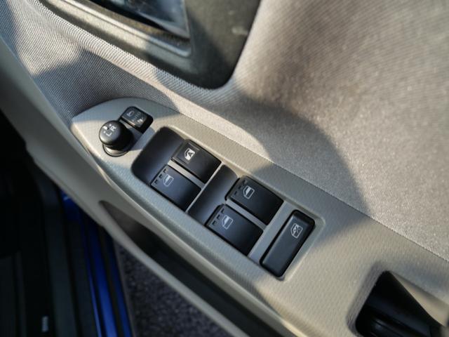 ピクシスジョイ Ｆ　Ｘ　ＳＡＩＩＩ　スマートキー　プッシュスタート　ナビ　バックモニター　ＴＶ　ＥＴＣ　オートエアコン　トラクションコントロール　電動格納ミラー　プライバシーガラス　セキュリティ（24枚目）