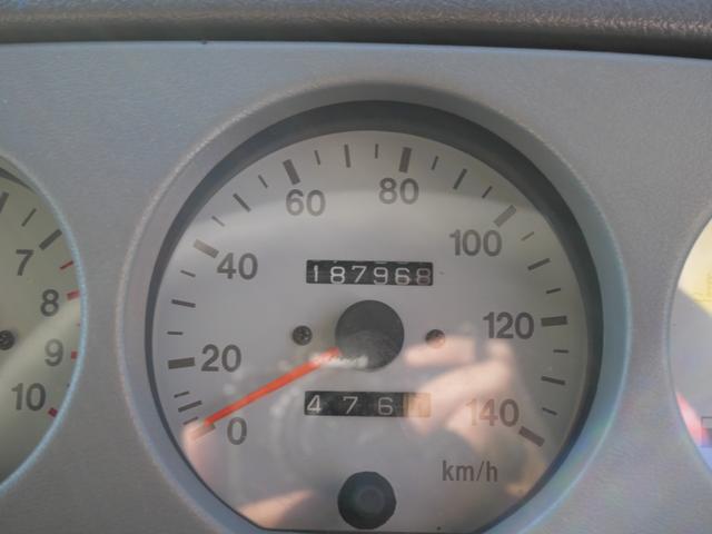 ジムニー ワイルドウインド　メモリーナビ　ＴＶ　ＣＤ　社外キーレスエントリー　社外デジタルインナーミラー　レザー調シートカバー　ＥＴＣ　ＦＲバンパー（19枚目）