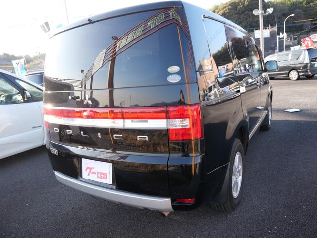 デリカＤ：５ エクシードＩＩ　純正ナビ　バックモニター　左側電動スライドドア　ウッドパネル　ＥＴＣ　レザー調シートカバー　社外デジタルインナーミラー（5枚目）