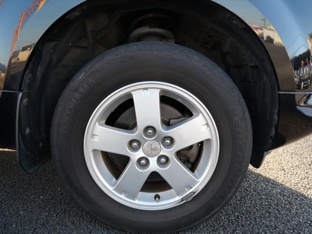 デリカＤ：５ エクシードＩＩ　純正ナビ　バックモニター　左側電動スライドドア　ウッドパネル　ＥＴＣ　レザー調シートカバー　社外デジタルインナーミラー（9枚目）