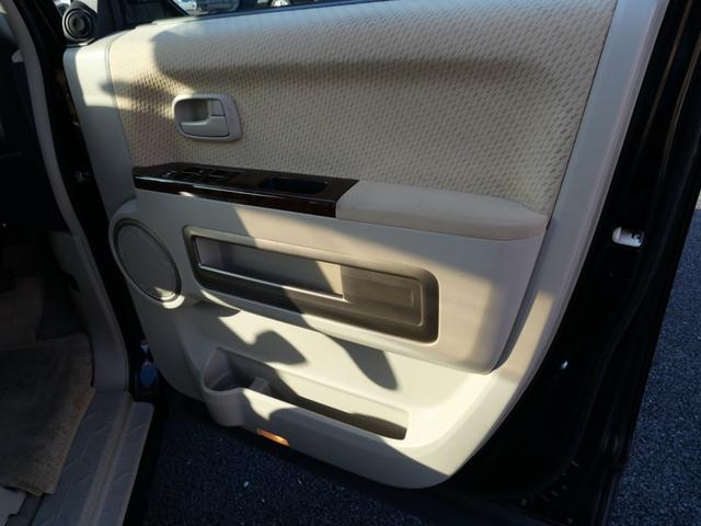 デリカＤ：５ エクシードＩＩ　純正ナビ　バックモニター　左側電動スライドドア　ウッドパネル　ＥＴＣ　レザー調シートカバー　社外デジタルインナーミラー（12枚目）