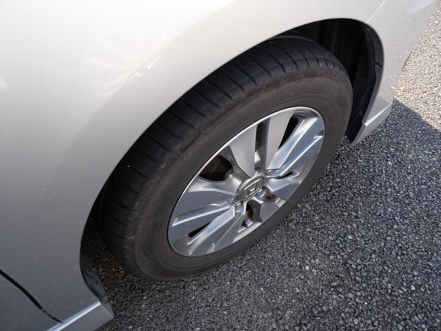 ステップワゴンスパーダ Ｚ　両側電動スライドドア　ナビ　バックモニター　フルセグ　フリップダウンモニター　ＥＴＣ　オートエアコン　トラクションコントロール（10枚目）