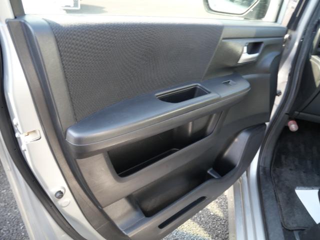 ステップワゴンスパーダ Ｚ　両側電動スライドドア　ナビ　バックモニター　フルセグ　フリップダウンモニター　ＥＴＣ　オートエアコン　トラクションコントロール（14枚目）