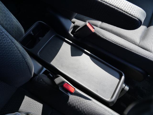 ステップワゴンスパーダ Ｚ　両側電動スライドドア　ナビ　バックモニター　フルセグ　フリップダウンモニター　ＥＴＣ　オートエアコン　トラクションコントロール（34枚目）