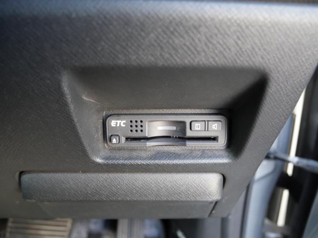 ステップワゴンスパーダ Ｚ　両側電動スライドドア　ナビ　バックモニター　フルセグ　フリップダウンモニター　ＥＴＣ　オートエアコン　トラクションコントロール（35枚目）