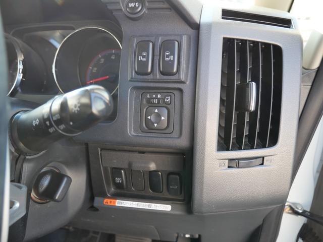 デリカＤ：５ Ｇ　プレミアム　両側電動スライドドア　ナビ　バックモニター　フリップダウンモニター　電動格納ミラー　オートリアゲート　オートエアコン　レザー調シートカバー　シートヒーター　前後サイドカメラ（26枚目）