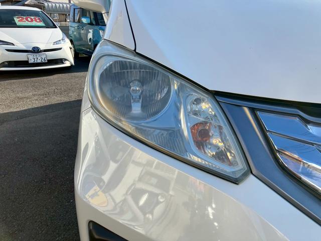 フリードハイブリッド ジャストセレクション　ワンオーナー　禁煙車　ナビ　ワンセグＴＶ　バックカメラ　社外ＬＥＤヘッドライト　純正アルミ　両側パワースライドドア　プライバシーガラス　クルーズコントロール　スマートキー（7枚目）