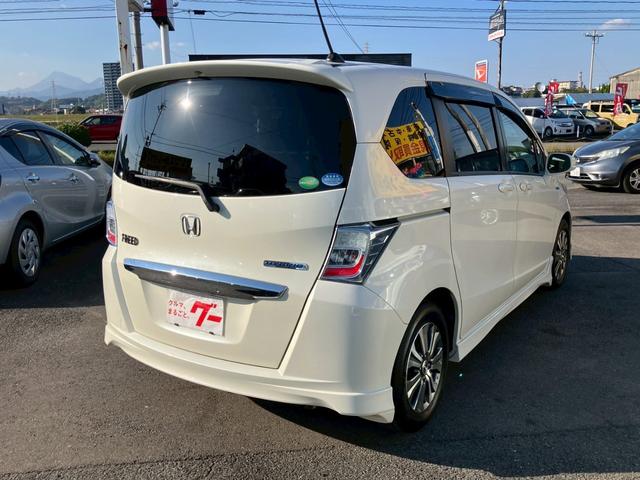 フリードハイブリッド ジャストセレクション　ワンオーナー　禁煙車　ナビ　ワンセグＴＶ　バックカメラ　社外ＬＥＤヘッドライト　純正アルミ　両側パワースライドドア　プライバシーガラス　クルーズコントロール　スマートキー（15枚目）