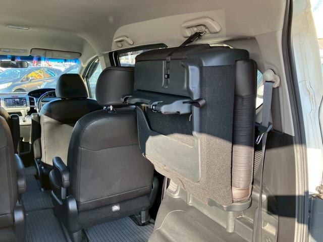 フリードハイブリッド ジャストセレクション　ワンオーナー　禁煙車　ナビ　ワンセグＴＶ　バックカメラ　社外ＬＥＤヘッドライト　純正アルミ　両側パワースライドドア　プライバシーガラス　クルーズコントロール　スマートキー（19枚目）