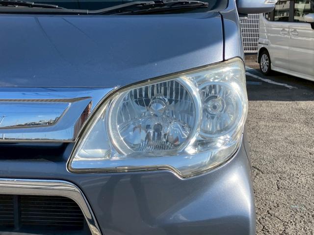 タントエグゼ カスタムＧ　後期型　ワンオーナー　禁煙車　Ｂｌｕｅｔｏｏｔｈ　セキュリティアラーム　プライバシーガラス　アイドリングストップ　ナビ　フルセグＴＶ　ＨＩＤヘッドライト　純正アルミ（5枚目）