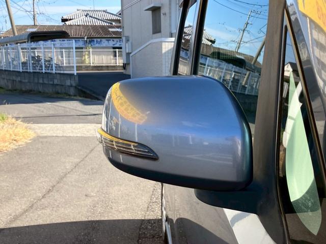 タントエグゼ カスタムＧ　後期型　ワンオーナー　禁煙車　Ｂｌｕｅｔｏｏｔｈ　セキュリティアラーム　プライバシーガラス　アイドリングストップ　ナビ　フルセグＴＶ　ＨＩＤヘッドライト　純正アルミ（8枚目）