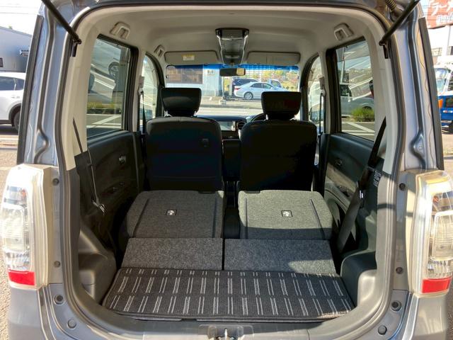 タントエグゼ カスタムＧ　後期型　ワンオーナー　禁煙車　Ｂｌｕｅｔｏｏｔｈ　セキュリティアラーム　プライバシーガラス　アイドリングストップ　ナビ　フルセグＴＶ　ＨＩＤヘッドライト　純正アルミ（17枚目）