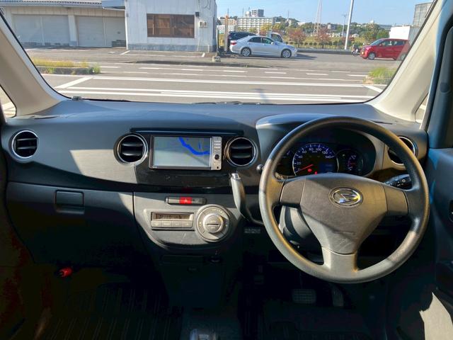 タントエグゼ カスタムＧ　後期型　ワンオーナー　禁煙車　Ｂｌｕｅｔｏｏｔｈ　セキュリティアラーム　プライバシーガラス　アイドリングストップ　ナビ　フルセグＴＶ　ＨＩＤヘッドライト　純正アルミ（22枚目）