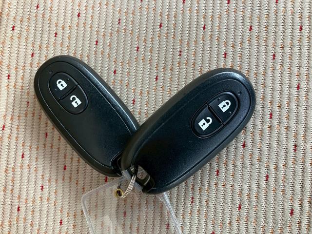 アルトラパン X メモリーナビ フルセグTV スマートキー プッシュスタート ウインカーミラー 純正14インチAW セキュリティアラーム プライバシーガラス Wエアバッグ ABS ツートーンルーフ 取扱説明書(29枚目)