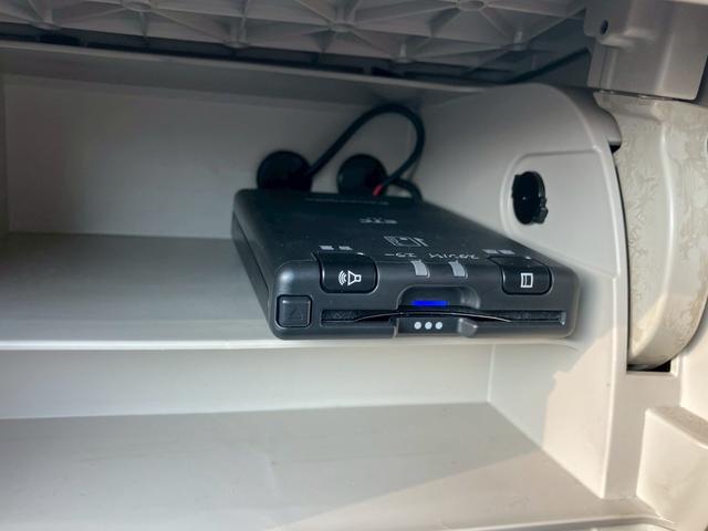 ミラココア ココアプラスＸ　禁煙車　ワンオーナー　ドラレコ　ナビ／フルセグＴＶ　Ｂｌｕｅｔｏｏｔｈ対応　スマートキー　ＥＴＣ　アイドリングストップ　ベンチシート　ライトレベライザー　ルーフレール　セキュリティアラーム（44枚目）