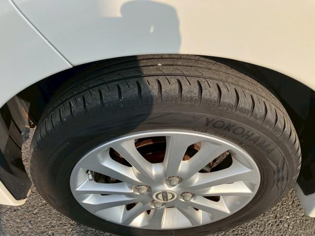 デイズ ハイウェイスターＸ　Ｖセレクション＋セーフティＩＩ　ナビ　フルセグＴＶ　全周囲カメラ　バックモニター　スマートキー　プッシュスタート　オートＡＣ　ディスチャージヘッドライト　セキュリティアラーム　プライバシーガラス　アイドリングストップ（25枚目）