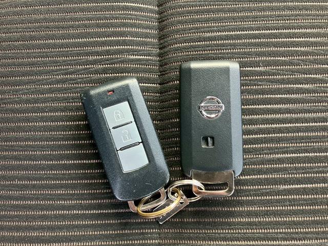 デイズ ハイウェイスターＸ　Ｖセレクション＋セーフティＩＩ　ナビ　フルセグＴＶ　全周囲カメラ　バックモニター　スマートキー　プッシュスタート　オートＡＣ　ディスチャージヘッドライト　セキュリティアラーム　プライバシーガラス　アイドリングストップ（41枚目）