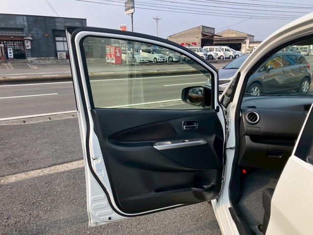 デイズ ハイウェイスターＸ　Ｖセレクション＋セーフティＩＩ　ナビ　フルセグＴＶ　全周囲カメラ　バックモニター　スマートキー　プッシュスタート　オートＡＣ　ディスチャージヘッドライト　セキュリティアラーム　プライバシーガラス　アイドリングストップ（57枚目）