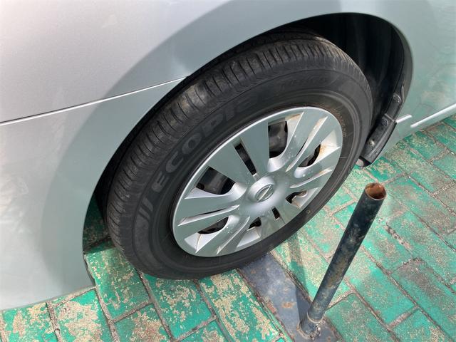 シルフィ Ｘ　バックカメラ　ナビ　ＴＶ　オートライト　ＣＶＴ　スマートキー　電動格納ミラー　盗難防止システム　ＣＤ　ＤＶＤ再生　ＵＳＢ　ミュージックプレイヤー接続可　Ｂｌｕｅｔｏｏｔｈ　衝突安全ボディ　ＡＢＳ（20枚目）