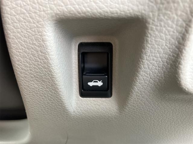 シルフィ Ｘ　バックカメラ　ナビ　ＴＶ　オートライト　ＣＶＴ　スマートキー　電動格納ミラー　盗難防止システム　ＣＤ　ＤＶＤ再生　ＵＳＢ　ミュージックプレイヤー接続可　Ｂｌｕｅｔｏｏｔｈ　衝突安全ボディ　ＡＢＳ（48枚目）