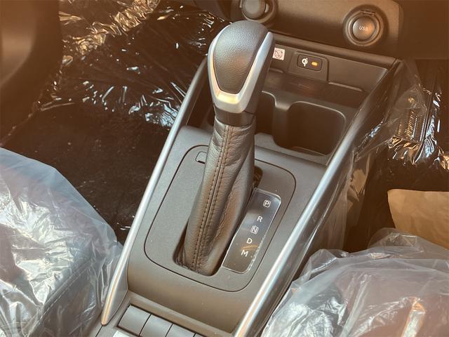 フロンクス ベースグレード 登録済み未使用車 全周囲カメラ クリアランスソナー オートクルーズコントロール レーンアシスト 衝突被害軽減システム ナビ TV オートライト LEDヘッドランプ アルミホイール スマートキー(7枚目)