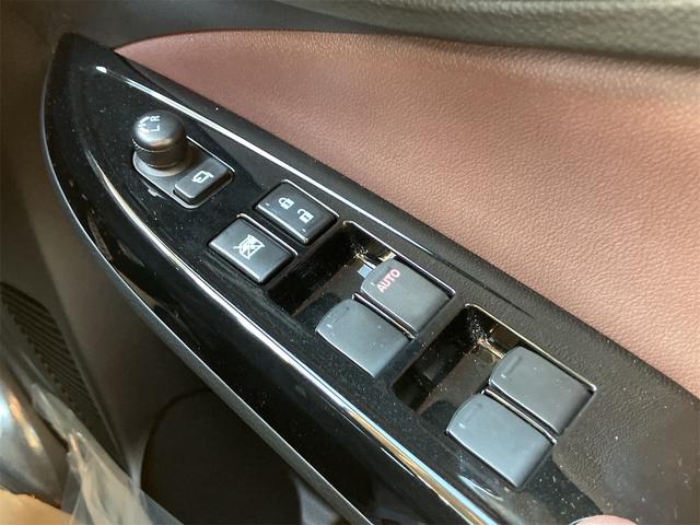 フロンクス ベースグレード 登録済み未使用車 全周囲カメラ クリアランスソナー オートクルーズコントロール レーンアシスト 衝突被害軽減システム ナビ TV オートライト LEDヘッドランプ アルミホイール スマートキー(11枚目)