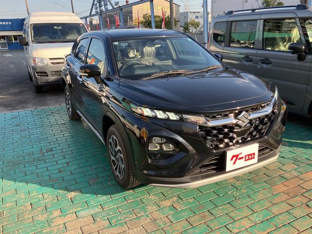 フロンクス ベースグレード 登録済み未使用車 全周囲カメラ クリアランスソナー オートクルーズコントロール レーンアシスト 衝突被害軽減システム ナビ TV オートライト LEDヘッドランプ アルミホイール スマートキー(15枚目)