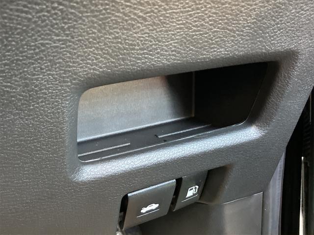 フロンクス ベースグレード 登録済み未使用車 全周囲カメラ クリアランスソナー オートクルーズコントロール レーンアシスト 衝突被害軽減システム ナビ TV オートライト LEDヘッドランプ アルミホイール スマートキー(51枚目)