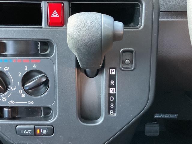 トール Ｘ　ＳＡＩＩ　ドライブレコーダー　ナビ　ＴＶ　両側スライド・片側電動　クリアランスソナー　衝突被害軽減システム　オートライト　スマートキー　アイドリングストップ　電動格納ミラー　ＣＶＴ　盗難防止システム（7枚目）