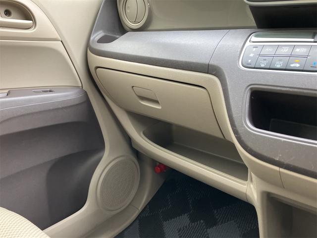 Ｎ－ＯＮＥ Ｇ　ドライブレコーダー　ＥＴＣ　ナビ　ＴＶ　スマートキー　アイドリングストップ　電動格納ミラー　ベンチシート　ＣＶＴ　盗難防止システム　ＡＢＳ　ＥＳＣ　ＣＤ　ＤＶＤ再生　ＵＳＢ　衝突安全ボディ　エアコン（11枚目）