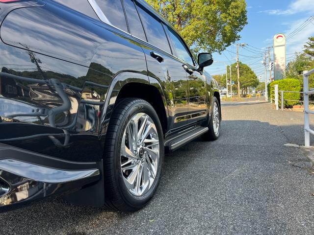 ＬＸ ＬＸ６００　ユーザー買取ワンオーナー車　モデリスタエアロ　モデリスタ２２インチアルミ　黒革シート　サンルーフ　クールボックス　メーカーナビ　フルセグ地デジ　全方位モニター　スマートキー　おくだけ充電　７人乗り（11枚目）