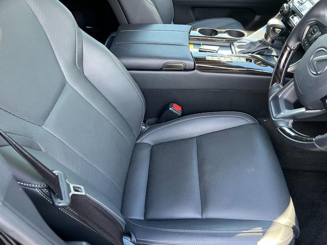 ＬＸ ＬＸ６００　ユーザー買取ワンオーナー車　モデリスタエアロ　モデリスタ２２インチアルミ　黒革シート　サンルーフ　クールボックス　メーカーナビ　フルセグ地デジ　全方位モニター　スマートキー　おくだけ充電　７人乗り（14枚目）