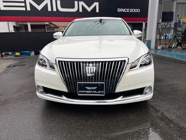 クラウンマジェスタ ベースグレード ユーザー買取 純正ナビ バックモニター スマートキー2本 パワーシート ETC レザー調シートカバー LEDヘッド(3枚目)