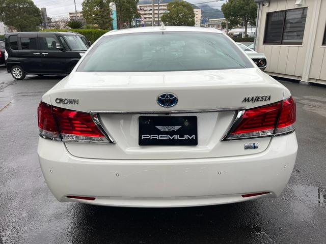 クラウンマジェスタ ベースグレード ユーザー買取 純正ナビ バックモニター スマートキー2本 パワーシート ETC レザー調シートカバー LEDヘッド(8枚目)