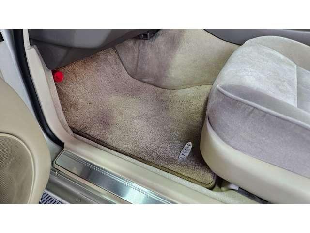 レパードＪ．フェリー タイプＬ　Ｓパッケージ　ＩＮＦＩＮＩＴＩ　Ｊ３０仕様　／　ＵＳＤＭ／Ｂｌｕｅｔｏｏｔｈ／ＥＴＣ／禁煙車／パット、ローター新品ＵＳパーツ　／　ヘッドライト／コーナーレンズ／グリル／サイドマーカー／スカッフ／ホイールキャップ（35枚目）