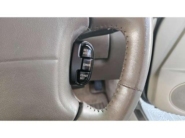 レパードＪ．フェリー タイプＬ　Ｓパッケージ　ＩＮＦＩＮＩＴＩ　Ｊ３０仕様　／　ＵＳＤＭ／Ｂｌｕｅｔｏｏｔｈ／ＥＴＣ／禁煙車／パット、ローター新品ＵＳパーツ　／　ヘッドライト／コーナーレンズ／グリル／サイドマーカー／スカッフ／ホイールキャップ（48枚目）